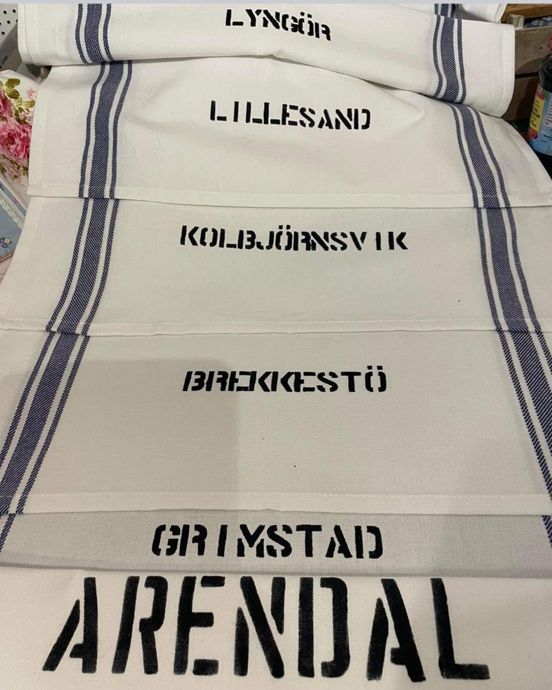 SPESIALBESTILLE BLÅ