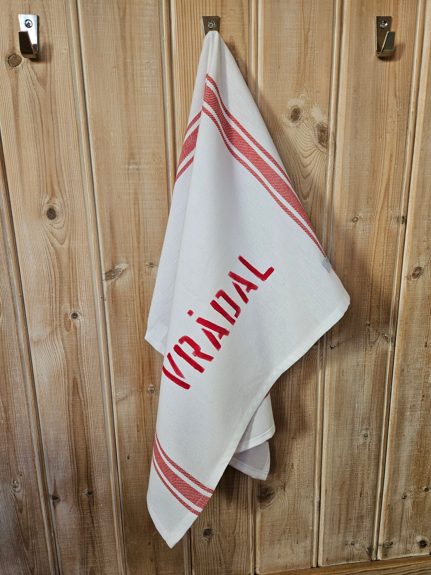 Vrådal rød